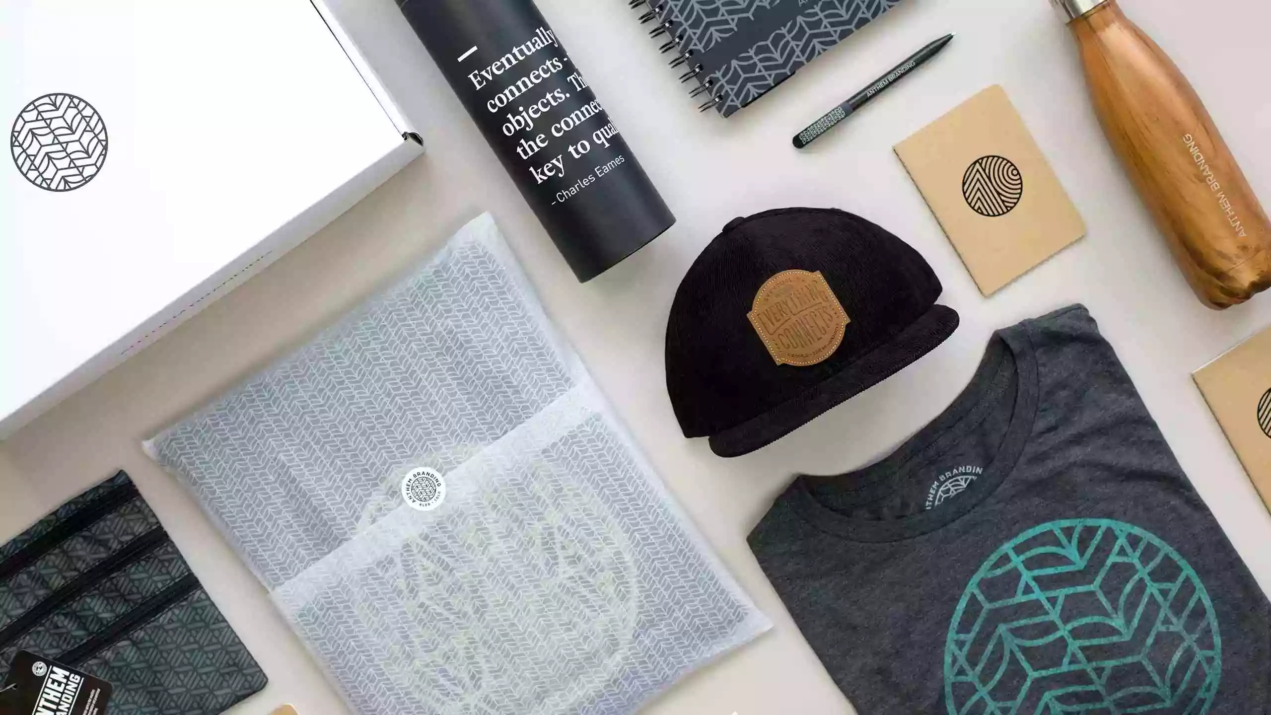 The Art of Corporate Gifting: How a Supplier in Dubai Can Help Your Business Shine – Sabriya Solutions