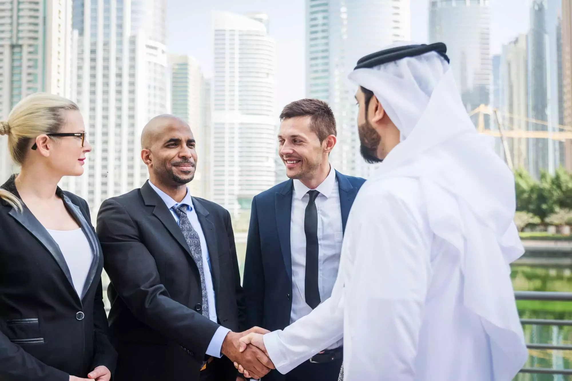 Impressing Clients with Corporate Gifts in Dubai